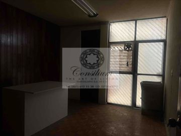 Despacho renta en el centro súper ubicado edificio Alday $4,900