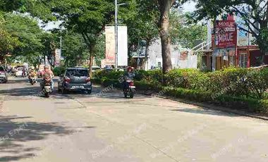 Dijual Ruko Mezzanine Siap Pakai dan Langsung Buka Usaha Lokasi di Jalan Utama Traffic Padat Mutiara Gading City Bekasi