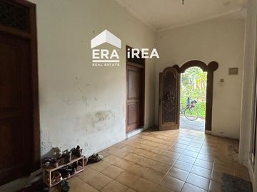 RUMAH DIJUAL SOLO BARAT DEKAT PASAR KARTASURA