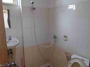 Disewakan 1 tahun apartemen mediterania palace