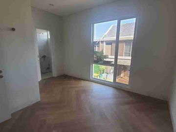 Dijual rumah Grand Amàrilo 2 bedroom  rapi