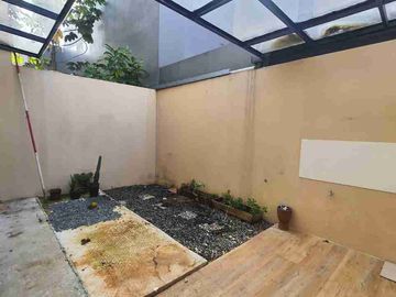 Dijual rumah Grand Amàrilo 2 bedroom  rapi