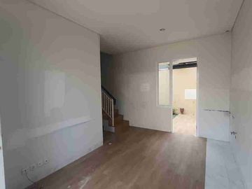Dijual rumah Grand Amàrilo 2 bedroom  rapi
