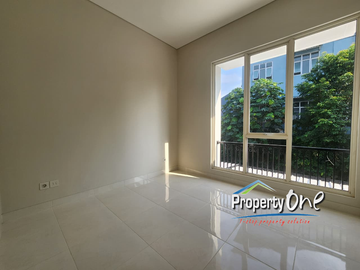 Jual Rumah 2 Lantai Siap Huni di Sevilla Park BSD Dekat Akses Tol dan KRL Rawa Buntu