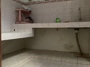 Disewakan Rumah Siap Huni Perumahan Graha Sampurna Indah Wiyung, Surabaya