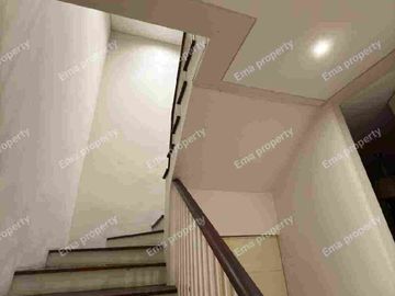 Dijual rumah murah di Grand Eastwood Citraland