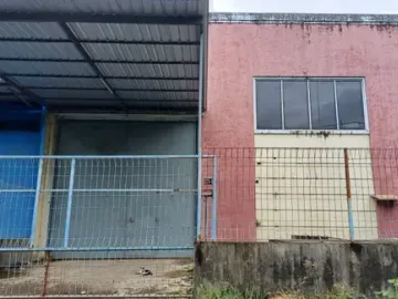 Dijual gudang murah di parangloE