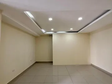 LOCAL COMERCIAL BIEN UBICADO - EN RENTA - EL BOSQUE - 40m2
