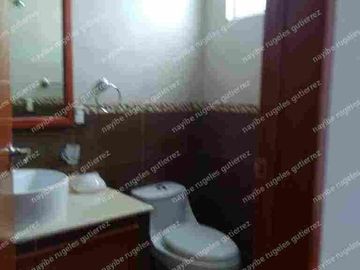 casa en renta de 4 recámaras