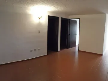 SE VENDE APTO PRIMER PISO  B/ LA BASE