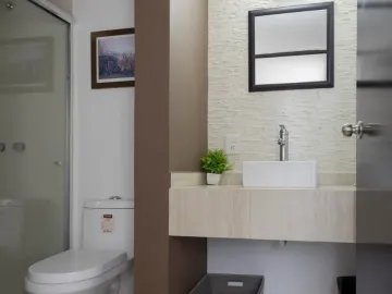 CASA EN  RENTA   LOMAS VERDES 3ª- SECCIÓN  TOTALMENTE AMUEBLADA