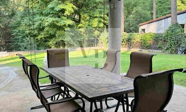Venta de departamento con alberca y jacuzzi en Avandaro