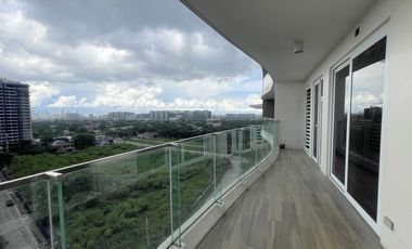 Best Value 2 Bedroom Condo Unit in Oak Harbor Residences Parañaque