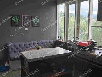 Dijual Rumah View indah Di Cikutra Bojong Koneng Atas