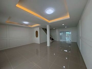 sss554 For Sale: Phetchabun Village, Phetkasem 112, Renovated Townhouse, Nong Khaem