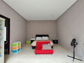 Dijual Rumah Siap Huni Graha Natura Lokasi Surabaya Barat Harga Nego