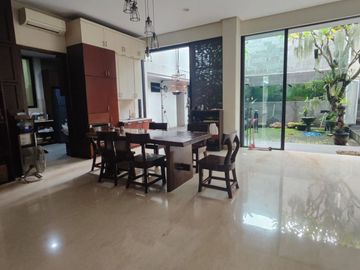 Dijual Rumah Siap Huni Graha Natura Lokasi Surabaya Barat Harga Nego