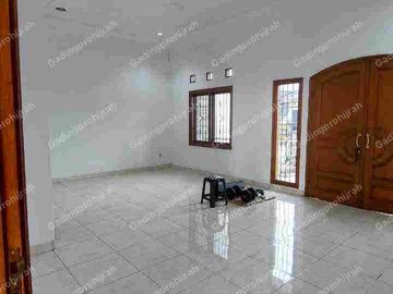 Dijual Rumah Mewah 2 Lantai Siap Huni & Full Cahaya Alami, MEKARWANGI