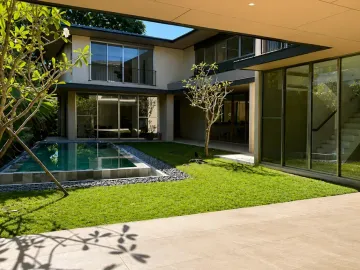 Muntinlupa City Ayala Alabang | Luxury 5 Bedroom 5BR House with Gym for Sale
