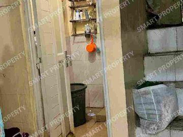 DI JUAL RUMAH 3 LANTAI LOKASI STRATEGIS COCOK UNTUK KOS KOSAN DI PALMERAH JAKARTA BARAT