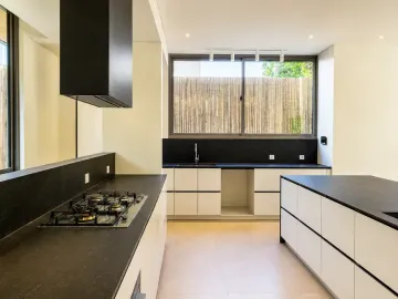 Ayala Alabang Village Prestige Home | 5 Bedroom 5BR House for Sale in Muntinlupa