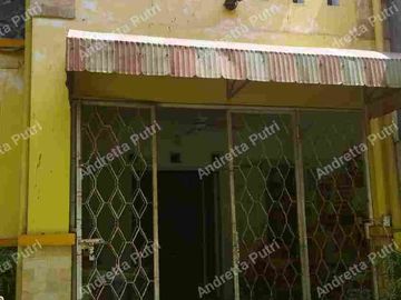 RUMAH SECOND SIAP HUNI DI SLEMAN SEMI FURNISHED
