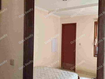 Di Jual Rumah 2 Lantai Asri dan Nyaman di Duren Sawit Jakarta Timur