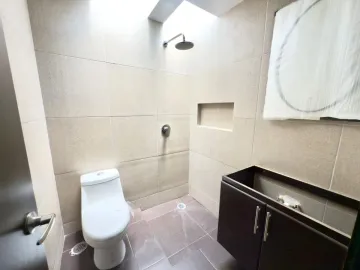 CASA EN VENTA EN ARBOLEDAS DE LOMA BELLA