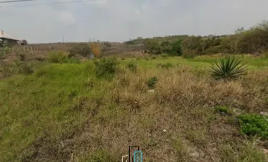 TERRENO ESTRATÉGICO EN EMILIANO ZAPATA (LENCERO) $850.00 m2