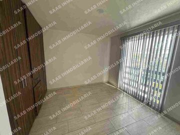 Casa en residencial Cruz del sur