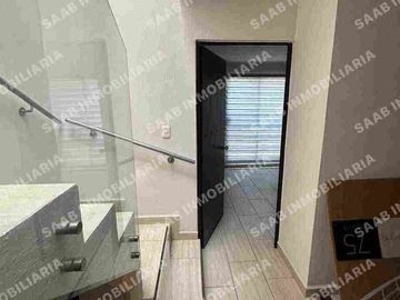 Casa en residencial Cruz del sur
