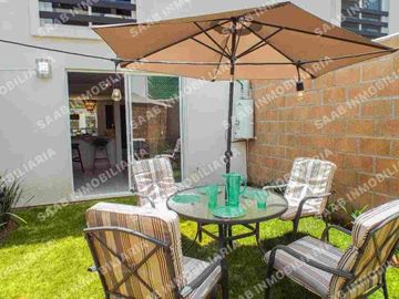 Casa en residencial Cruz del sur