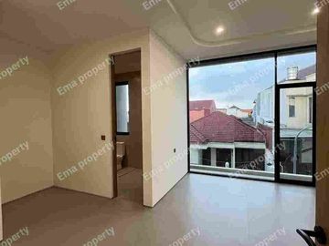 Dijual 2 unit rumah baru gress di Klampis Semolo Timur