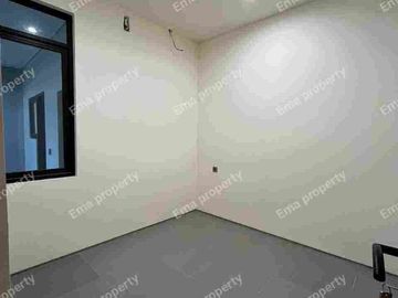 Dijual 2 unit rumah baru gress di Klampis Semolo Timur