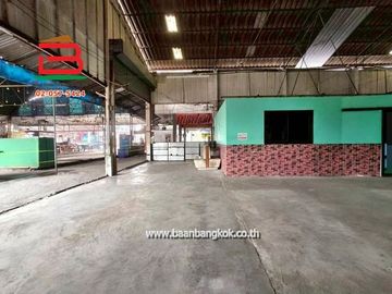 ที่ดินพร้อมสิ่งปลูกสร้าง ติดถนนไสวประชาราษฎร์ คลอง 4 เนื้อที่ 410 ตรม. (ใกล้ตลาดเอซี คลอง 4) ถนนลำลูกกา ตำบลลาดสวาย อำเภอลำลูกกา จังหวัดปทุมธานี