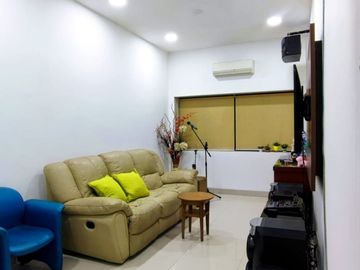 Dijual  rumah 8x18 Cluster Asera One South Semi Furnished di Harapan indah - Bekasi .