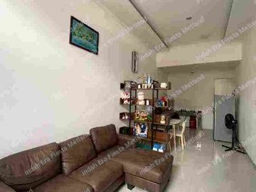 Rumah Cantik taman Parahyangan Karawaci