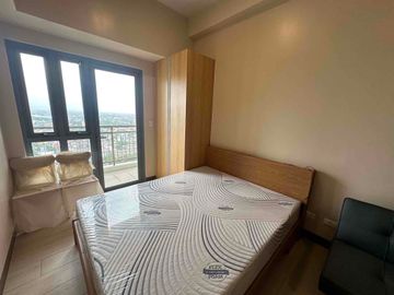FOR RENT STUDIO UNIT WITH BALCONY AT 18 AVENUE DE TRIOMPHE