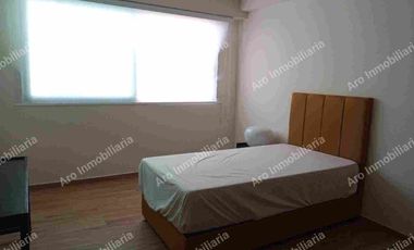 Habitación en renta en Lomas de Angelòpolis ll frente a Sonata