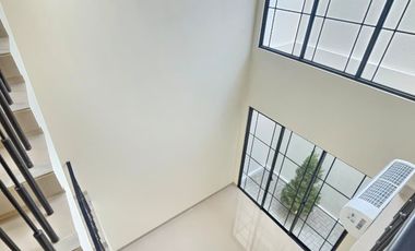 Rumah Mewah Free PPN di Gading Serpong