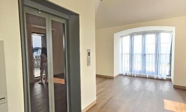 Rumah Mewah 3 Lantai dengan Opsi ada Lift dan Free PPN