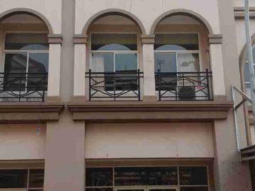 Disewakan Ruko Baru Renovasi di Grand Galaxy Bekasi