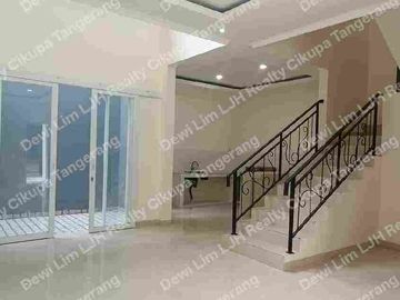 Dijual Rumah Baru 2 lantai lokasi strategis