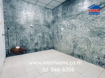 3-story townhome, 19.1 sq.wah, I-Leaf Town Village, Lam Luk Ka Khlong 3, Chonlamark Phicharn Road, Lam Luk Ka, Pathum Thani.