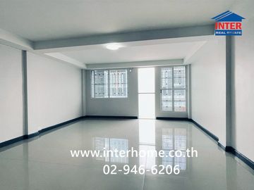 3-story townhome, 19.1 sq.wah, I-Leaf Town Village, Lam Luk Ka Khlong 3, Chonlamark Phicharn Road, Lam Luk Ka, Pathum Thani.