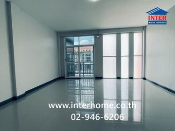 3-story townhome, 19.1 sq.wah, I-Leaf Town Village, Lam Luk Ka Khlong 3, Chonlamark Phicharn Road, Lam Luk Ka, Pathum Thani.