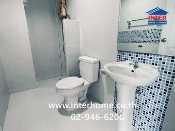 3-story townhome, 19.1 sq.wah, I-Leaf Town Village, Lam Luk Ka Khlong 3, Chonlamark Phicharn Road, Lam Luk Ka, Pathum Thani.