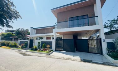 4 Bedroom Furnished House and Lot for Sale in BF Homes, Parañaque