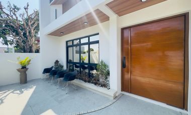 4 Bedroom Furnished House and Lot for Sale in BF Homes, Parañaque