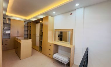 4 Bedroom Furnished House and Lot for Sale in BF Homes, Parañaque